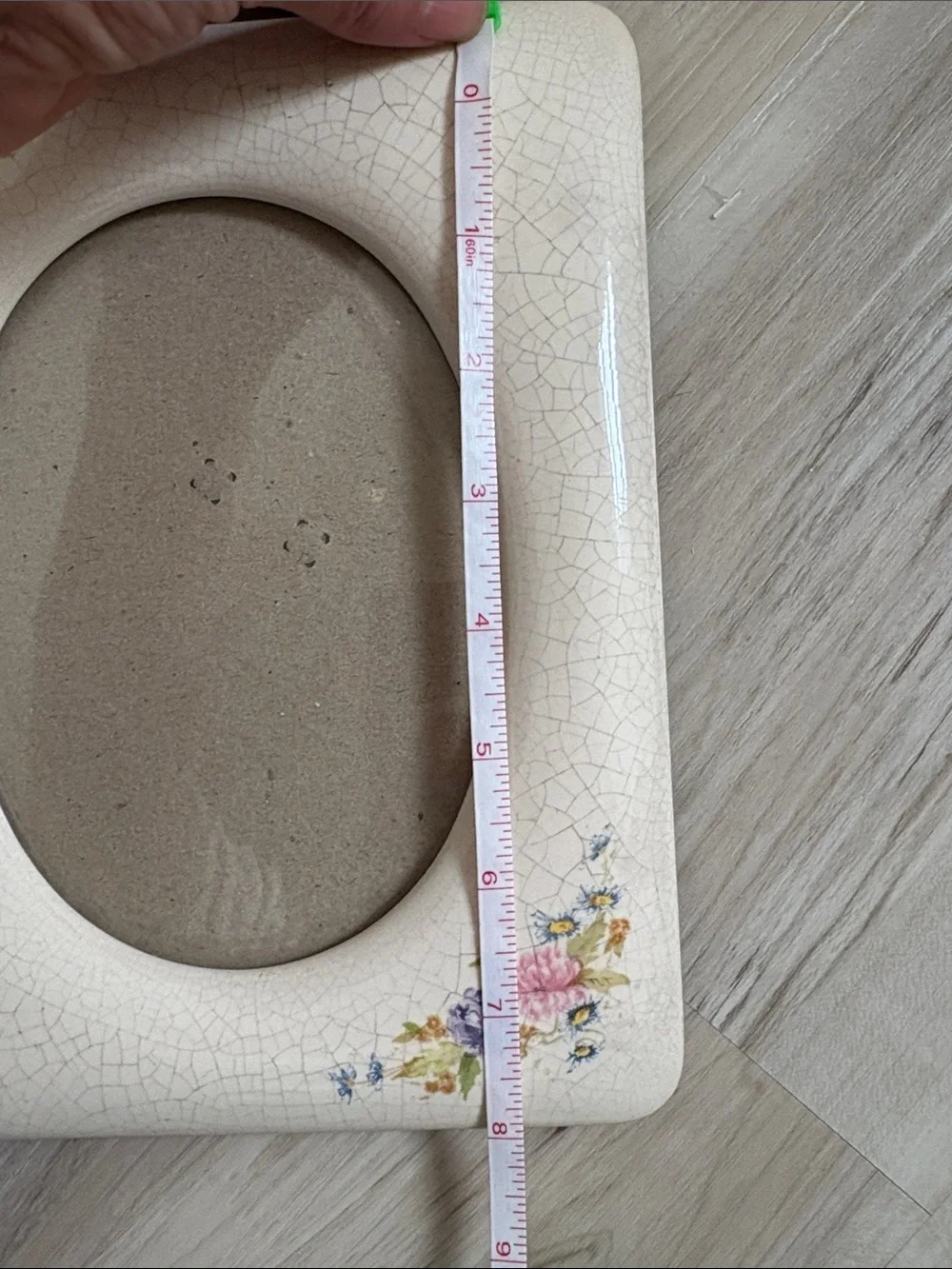 VTG Ceramic Crackle Glaze Floral Picture Frame Cream Oval Photo Opening